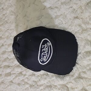 Von Dutch trucker hat